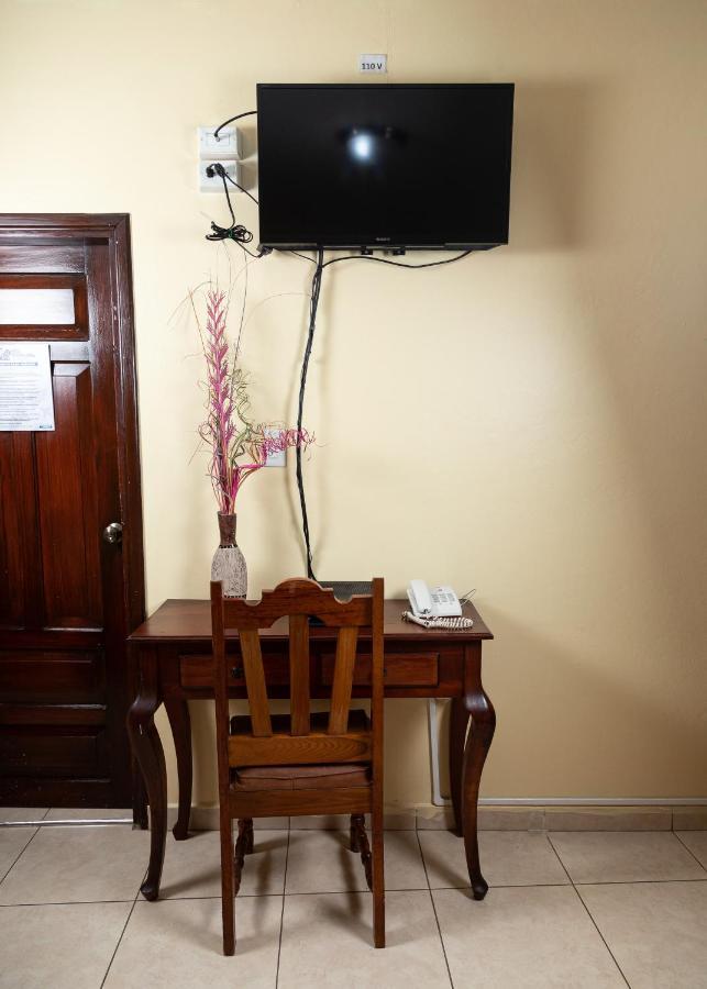 Hotel Internacional Palmerola Comayagua Esterno foto