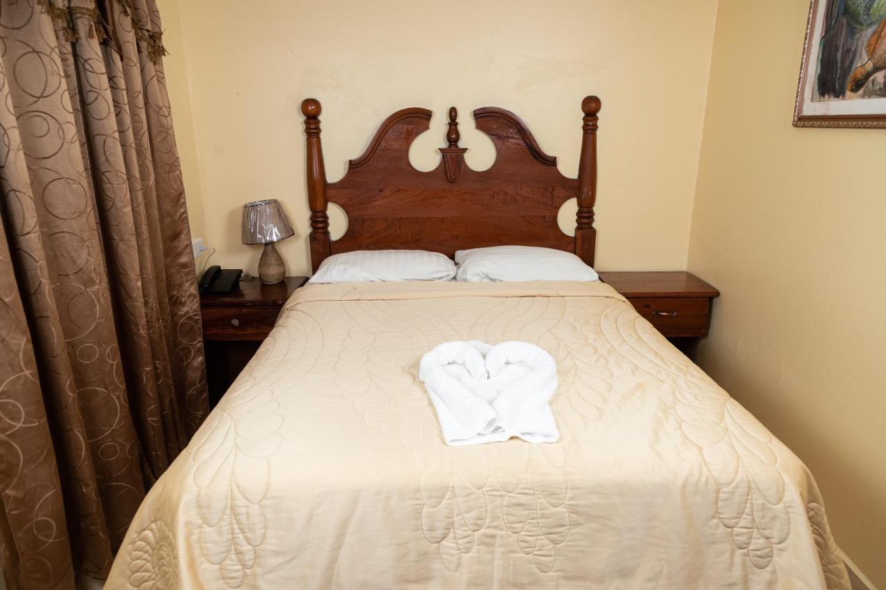 Hotel Internacional Palmerola Comayagua Esterno foto