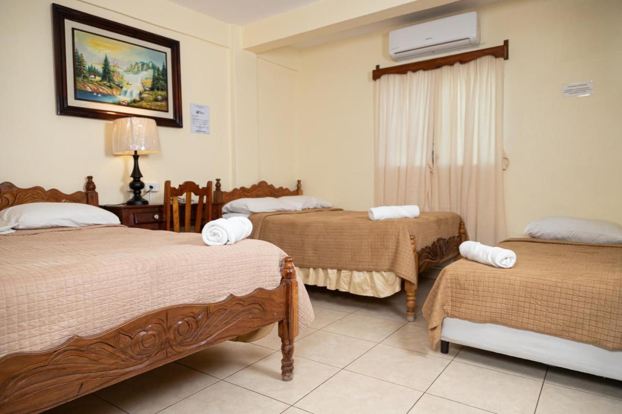 Hotel Internacional Palmerola Comayagua Esterno foto